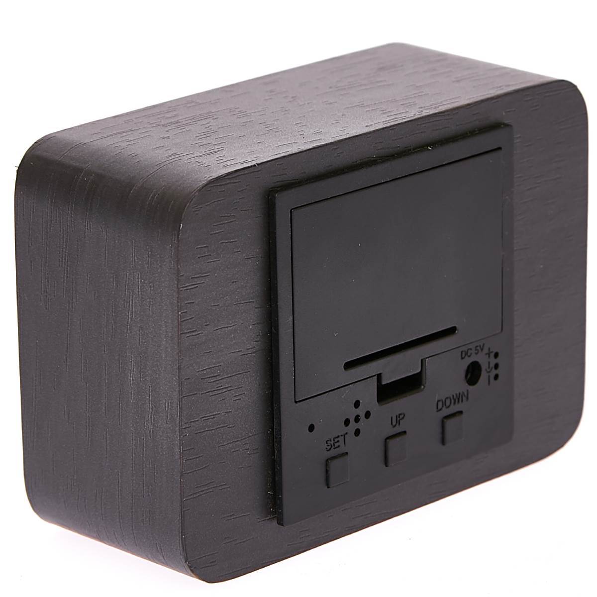 1-Checkmate-LED-Wood-Cuboid-Desk-Clock-Blue-10cm-VGY-818B-7_1800x1800.jpg