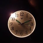 1-Victory-Revel-Metal-Shiny-Frame-Alarm-Clock-White-11cm-Q-892W-7_1800x1800